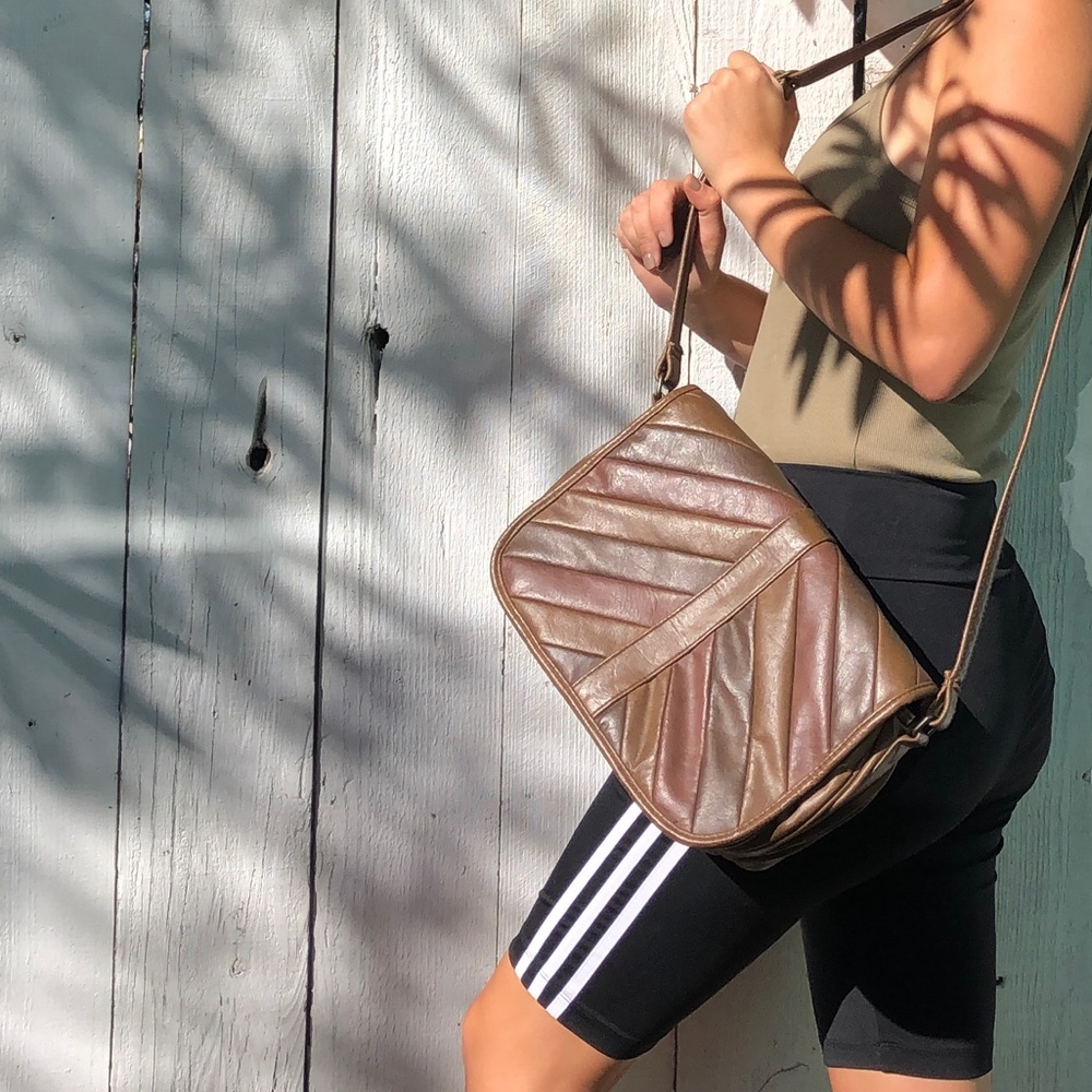 VINTAGE Faux Leather Crossbody Purse